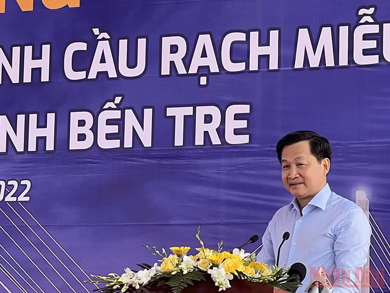  Đồng chí Lê Minh Khái, Bí thư Trung ương Đảng, Phó Thủ tướng Chính phủ, phát biểu tại buổi lễ.