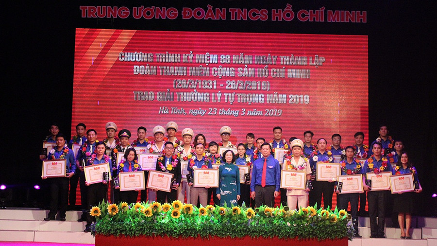 Lễ trao Giải thưởng Lý Tự Trọng năm 2019. Ảnh: Phạm Đức