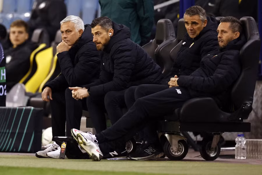 HLV Mourinho lại có những chiến thắng thực dụng. Ảnh: AFP