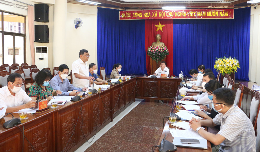 Quang cảnh buổi làm việc của đoàn giám sát với UBND TP. Pleiku. Ảnh: Quang Tấn Quang cảnh buổi giàm việc với UBND TP. Pleiku. Ảnh: Quang Tấn