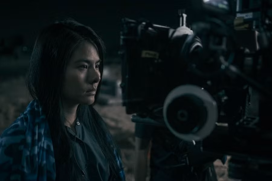 Đa số cảnh quay của diễn viên Vân Trang vào ban đêm. Ảnh: FBNV