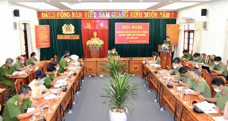 Toàn cảnh hội nghị. Ảnh: Nguyễn Hữu