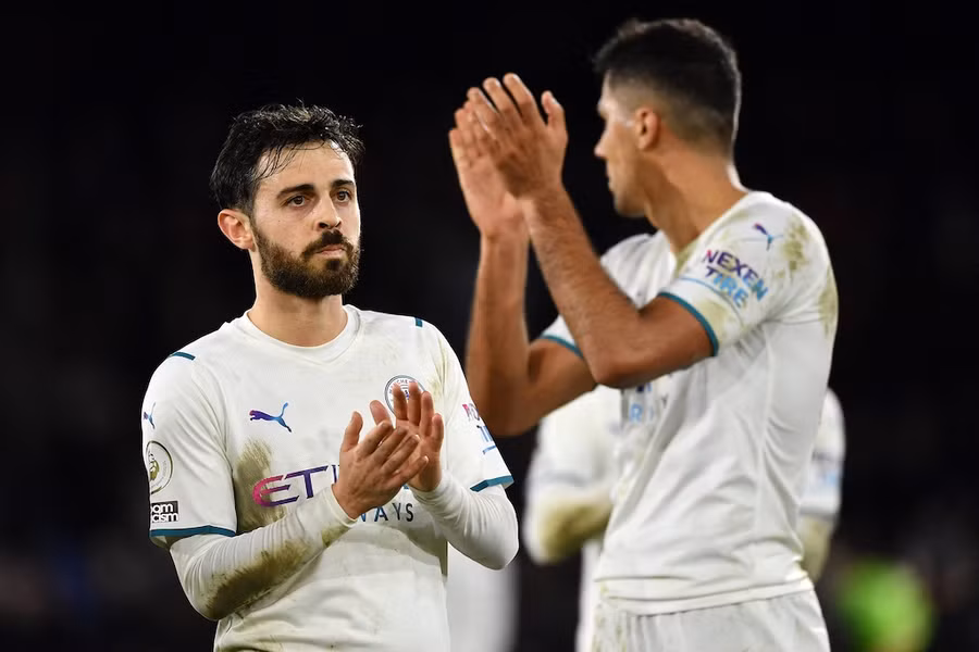 Man City chỉ có thể tự trách mình khi bỏ lỡ nhiều cơ hội ghi bàn. Ảnh: AFP