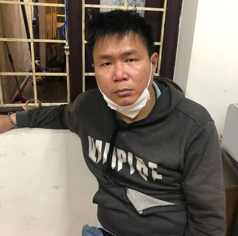 Trần Quang Minh từ TP.HCM ra Hạ Long hôm 23.2. Ảnh: N.H