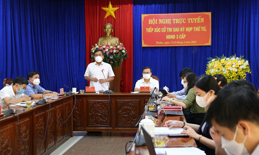 Quang cảnh hội nghị tiếp xúc cử tri tại điểm cầu trung tâm UBND TP. Pleiku. Ảnh: Phương Linh Quang cảnh hội nghị tiếp xúc cử tri tại điểm cầu trung tâm UBND TP. Pleiku. Ảnh: Phương Linh