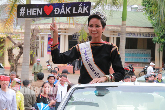 H'Hen bày tỏ tình yêu của cô với Đắk Lắk