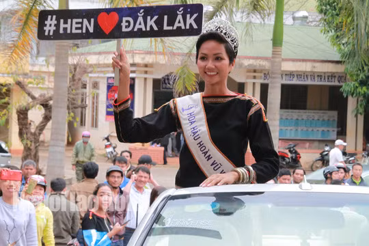 H'Hen bày tỏ tình yêu của cô với Đắk Lắk