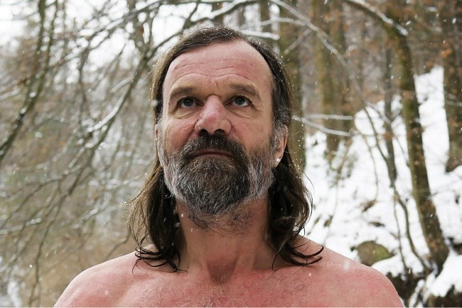 Dù thời tiết có khắc nghiệt đến đâu cũng không thể tác động đến Wim Hof.