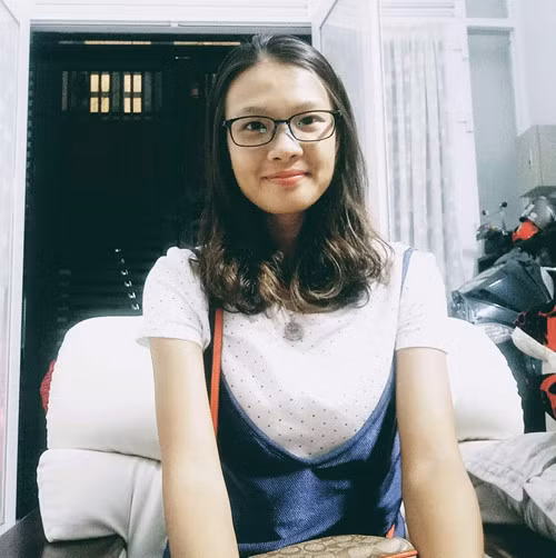 Sĩ Bội Ngọc ngoài đời thường.