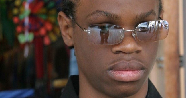 Dù mất đi thị lực nhưng Ben Underwood vẫn có thể sinh hoạt như người bình thường nhờ phán đoán âm thanh.