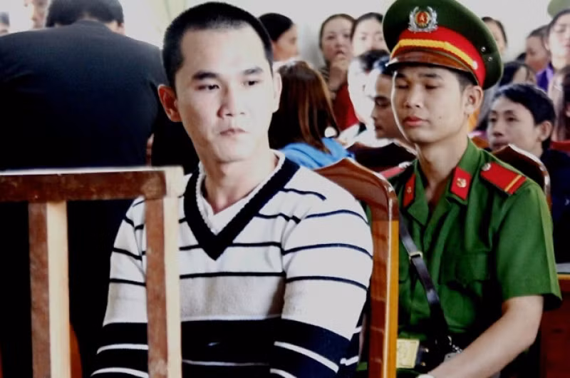  Nguyễn Thành Đức trong phiên xét xử 25-1.