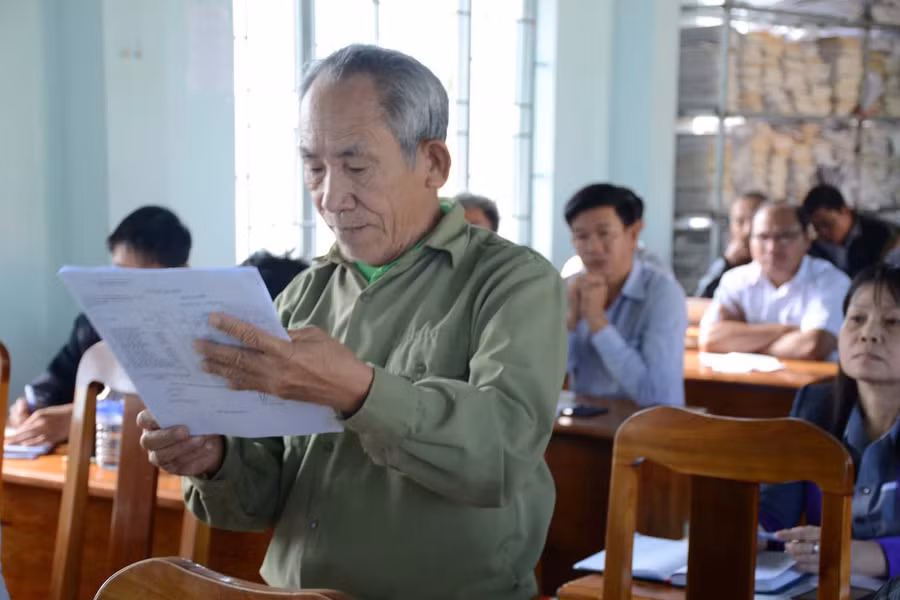 Nhiều ý kiến người dân bức xúc về việc quốc lộ 25 xuống cấp gây mất an toàn giao thông. Ảnh: Đ.P