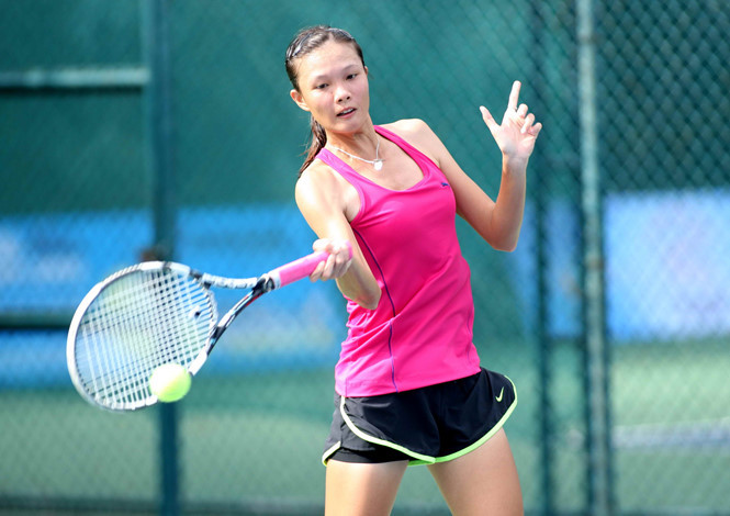 Ngọc trên sân đấu.