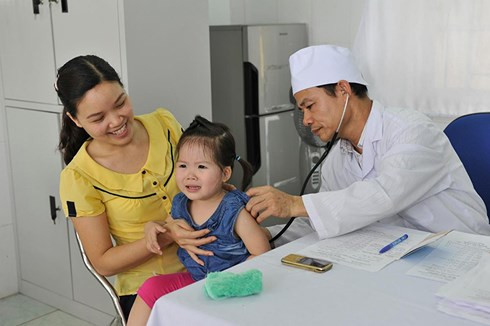 Trong số 10 vaccine trên, có 2 vaccine được chỉ định bắt buộc tiêm cho trẻ sơ sinh. Trong số 10 vaccine trên, có 2 vaccine được chỉ định bắt buộc tiêm cho trẻ sơ sinh.