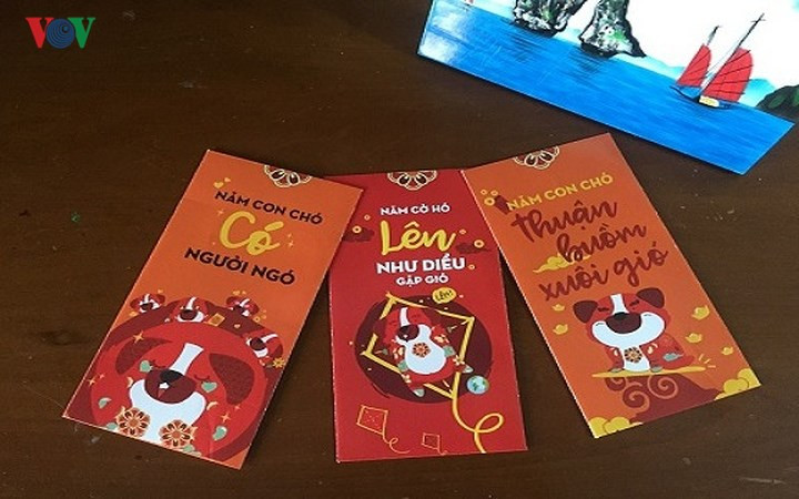 Ngoài những câu chúc, có mẫu lì xì in hình 