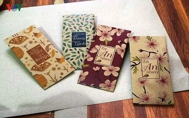 Chất liệu và mẫu mã nổi trội hơn những mẫu bao lì xì phổ biến trước đây.