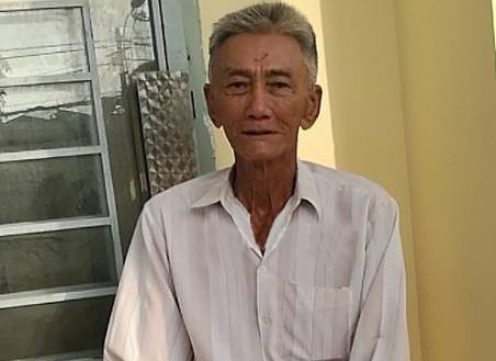 Nghi phạm Lê Văn Ri tại cơ quan công an. Nghi phạm Lê Văn Ri tại cơ quan công an.