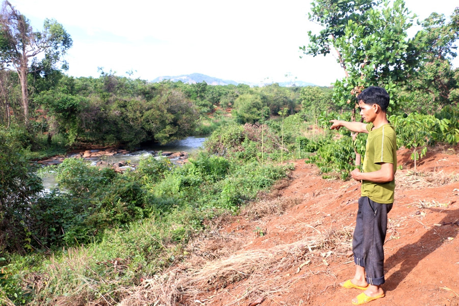 Khu vực suối Ia Tchom mà Công ty Phúc Tín dự kiến xin xây dựng thủy điện.