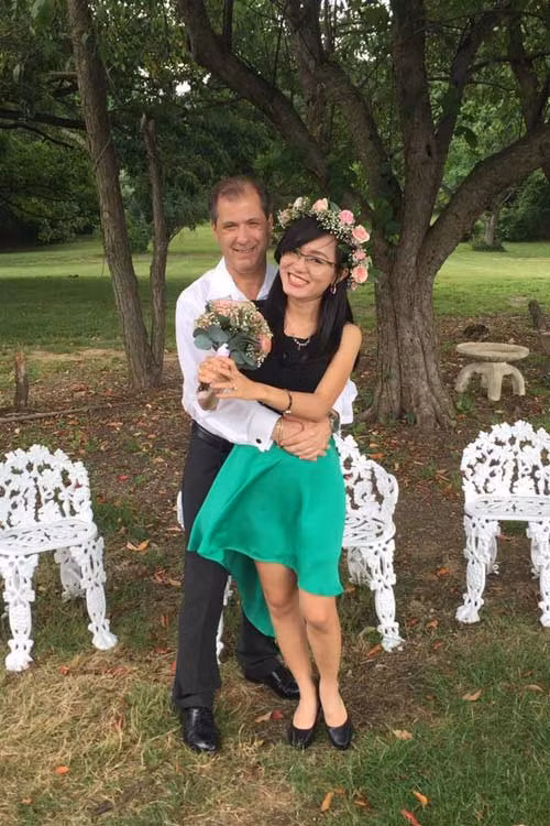 Đã gần 5 năm bên nhau, cặp đôi vẫn giữ được sự lãng mạn như những ngày mới yêu