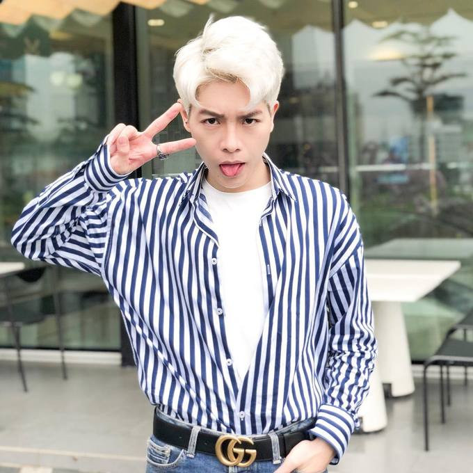 Đây cũng là món phụ kiện được Đức Phúc khá 