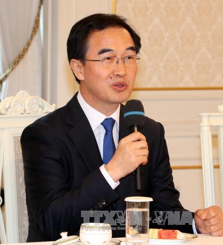 Bộ trưởng Thống nhất Hàn Quốc Cho Myoung-gyun phát biểu tại cuộc họp ở Seoul.