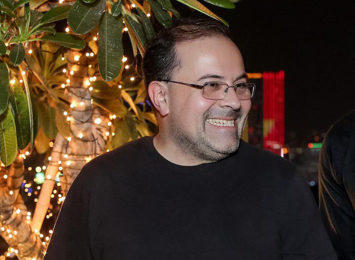 Đạo diễn của phim Twilight Zodiac - Đêm hoàng đạo là Ernie Barbarash