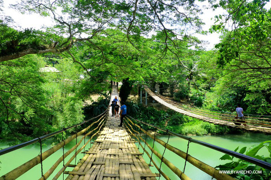  Cầu treo Twin Sipatan