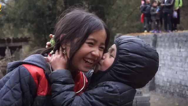 Cô Cô và Dương Quá phiên bản nhí