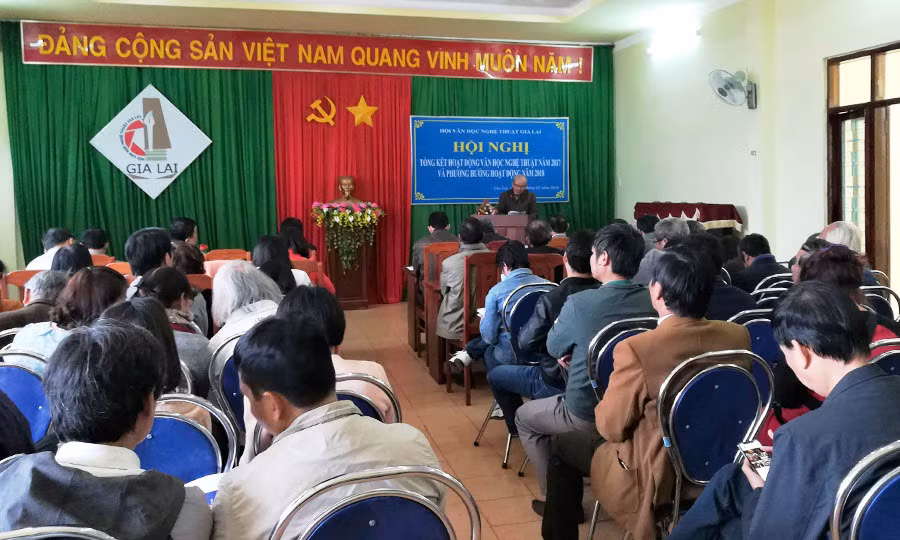  Năm 2017, Hội Văn học nghệ thuật Gia Lai đã đạt được nhiều thành tích đáng kể. Ảnh: Phương Linh