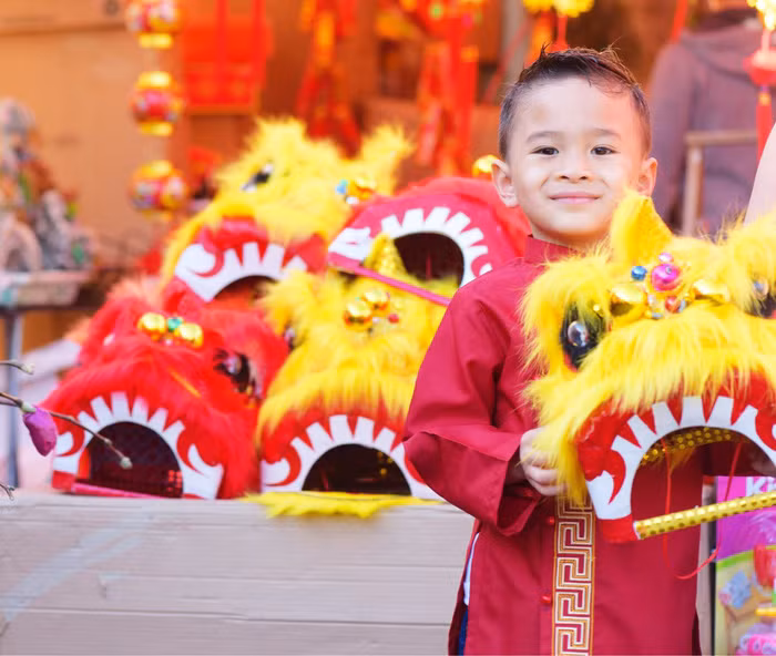 Trẻ em gốc Việt vui Tết ở Cali - Ảnh: NVCC