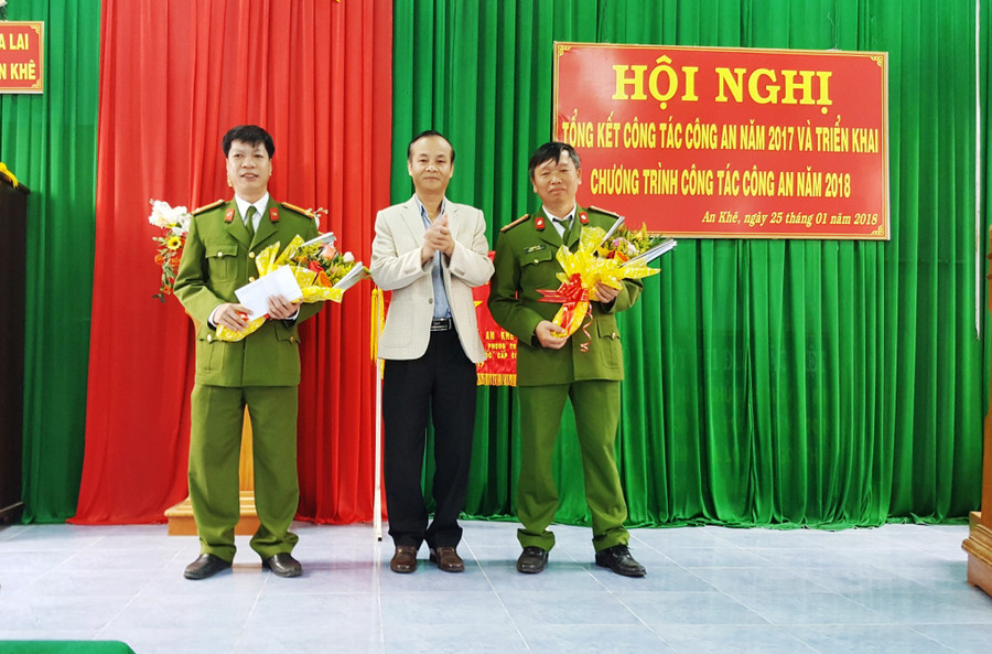 Nhiều tập thể, cá nhân đạt thành tích xuất sắc được các cấp biểu dương, khen thưởng. Ảnh: Mai Ka