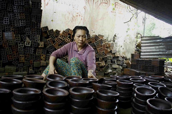 Hơn 200 năm, đến nay làng gốm Mỹ Thiện chỉ còn hộ ông Đặng Văn Trịnh 