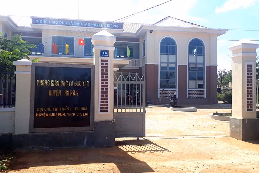  Phòng Giáo dục-Đào tạo huyện Chư Pưh chi sai nguồn và ăn chặn tiền chế độ của học sinh gần 6 tỷ đồng. Ảnh: Văn Ngọc 