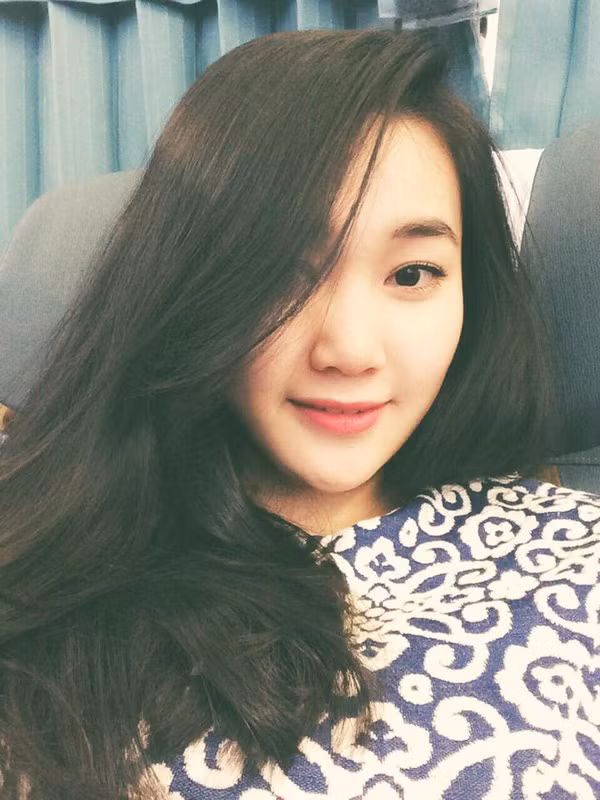 Mỹ Dung sở hữu những đường nét hài hòa, dễ thương.