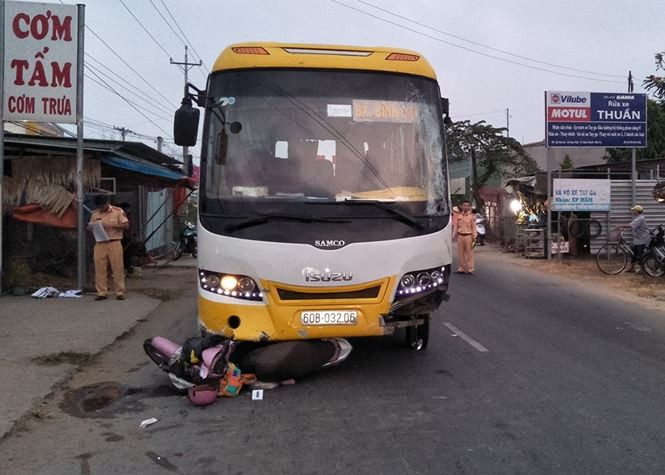 Hiện trường vụ tai nạn làm 3 người thương vong. Hiện trường vụ tai nạn làm 3 người thương vong.
