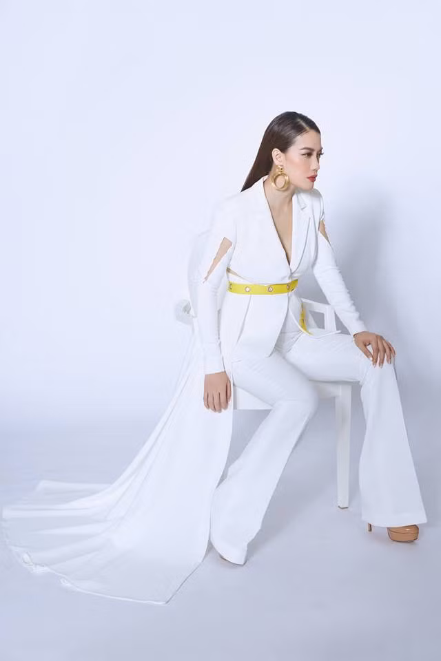 Trương Ngọc Ánh là một trong những diễn viên có vẻ ngoài gợi cảm nhất nhì điện ảnh Việt. 