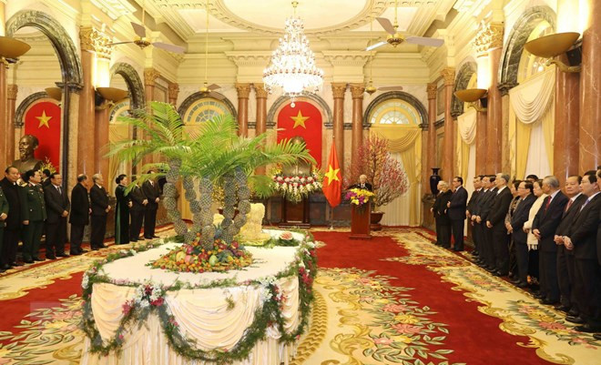 Tổng Bí thư Nguyễn Phú Trọng chúc Tết các đồng chí lãnh đạo và nguyên lãnh đạo Đảng, Nhà nước, Mặt trận Tổ quốc Việt Nam. Tổng Bí thư Nguyễn Phú Trọng chúc Tết các đồng chí lãnh đạo và nguyên lãnh đạo Đảng, Nhà nước, Mặt trận Tổ quốc Việt Nam.