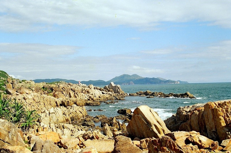 Phía bắc Bãi Nhàng.