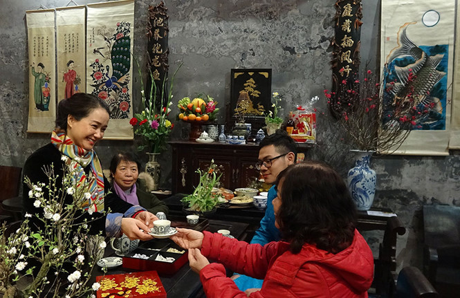 Trung tâm văn hóa phố cổ Hà Nội phục dựng không gian đón tết của người Hà Nội xưa Trung tâm văn hóa phố cổ Hà Nội phục dựng không gian đón tết của người Hà Nội xưa