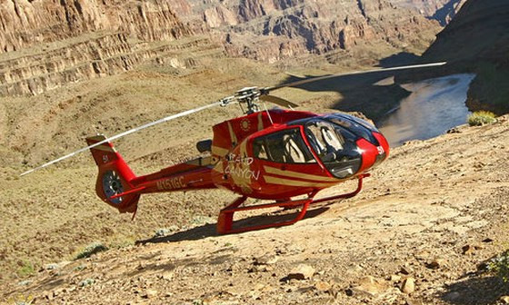 Máy bay phục vụ du lịch tại Vườn Quốc gia Grand Canyon, Arizona, Mỹ. Ảnh: papillon.com