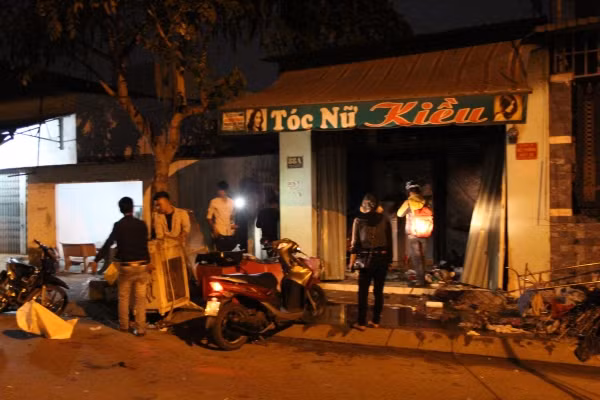 Hiện trường căn nhà phát hỏa.