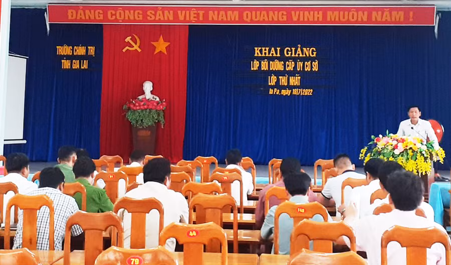  Quang cảnh lớp bồi dưỡng. Ảnh: Huỳnh Thúy