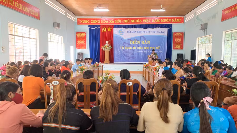 Quang cảnh diễn đàn. Ảnh: Vũ Chi