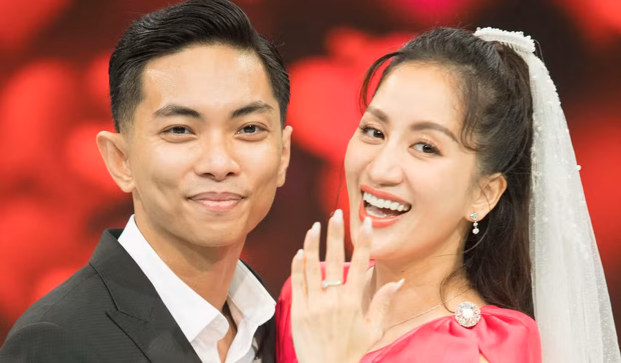 Trước đó, nam vũ công tiết lộ cả hai đang chuẩn bị tổ chức đám cưới. Ảnh: BTC