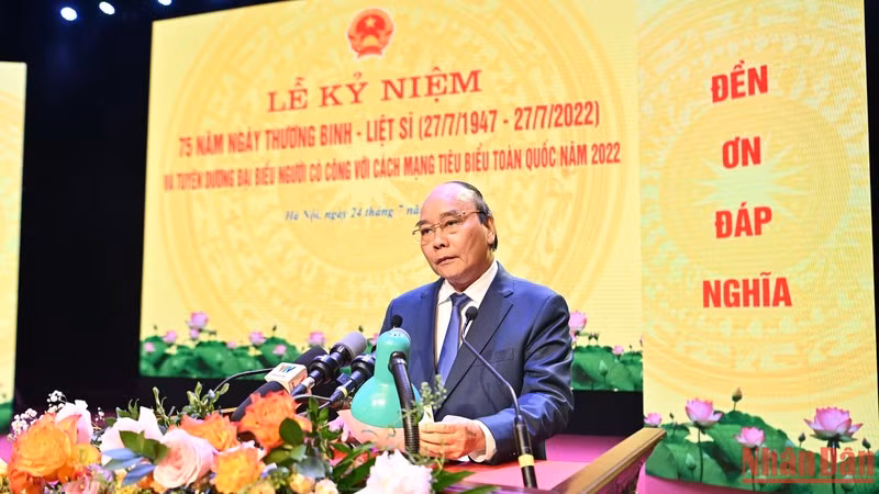  Chủ tịch nước Nguyễn Xuân Phúc phát biểu tại buổi lễ kỷ niệm.