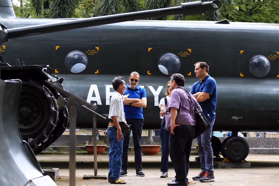 Bảo tàng Chứng tích Chiến tranh cũng đón lượng khách quốc tế tăng cao so với cùng kỳ năm trước. Ảnh: Nhật Thịnh 