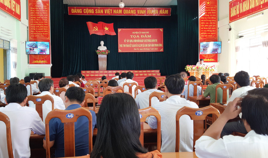  Quang cảnh buổi tọa đàm. Ảnh: Tuyết Mai