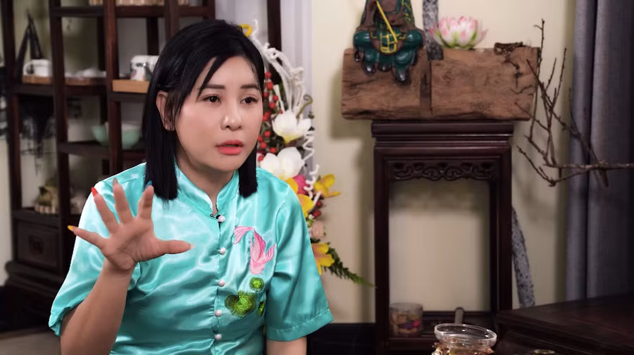 Cát Phượng thừa nhận ở hiện tại, chưa có vai diễn thuyết phục cô để trở lại với diễn xuất. Ảnh: Chụp màn hình