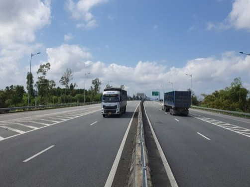 Từ 31-7, chính thức vận hành thu phí không dừng tại tuyến cao tốc Đà Nẵng - Quảng Ngãi