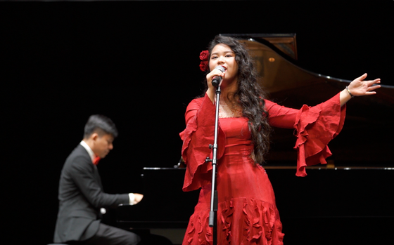 Ca sĩ Bella Vũ Huyền Diệu chiến thắng Giải vàng tại Liên hoan Nghệ thuật châu Á lần thứ 9